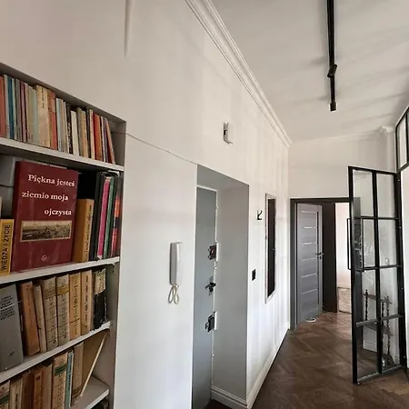 Lux Canada Penthouse Daire